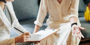 Lire la suite à propos de l’article La dérive des questionnaires de personnalité en entreprise : quand MBTI et DISC finissent par mettre les individus dans des cases